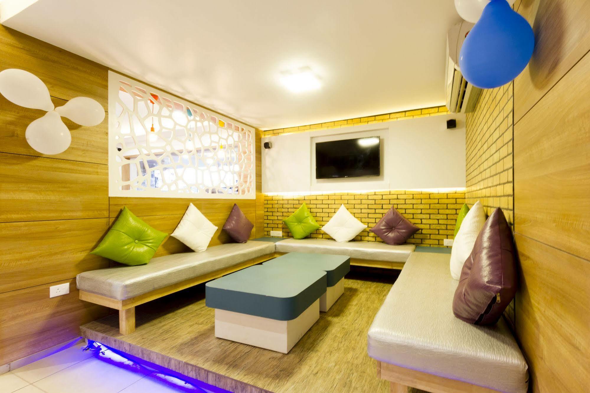 Fabhotel Imperio - Nr Baner Hill Poona Buitenkant foto
