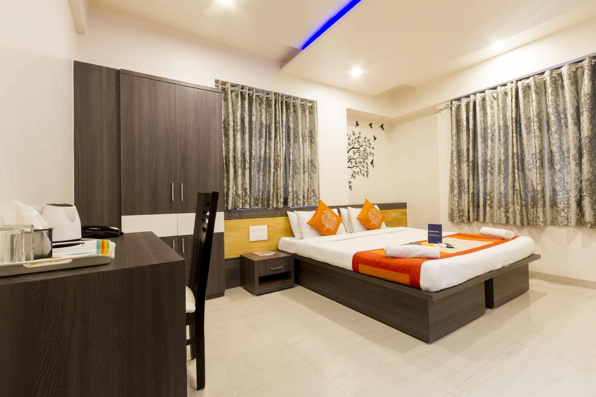 Fabhotel Imperio - Nr Baner Hill Poona Buitenkant foto